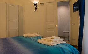 B&B Univercity